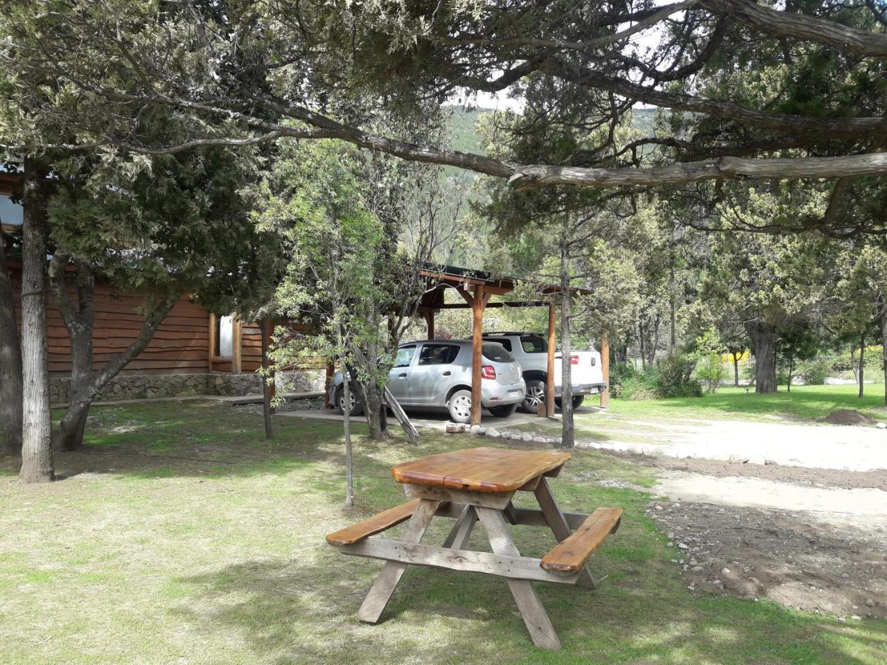 El Jarillal Chalet De Montana A Pasos Del Lago Lago Puelo Exterior foto
